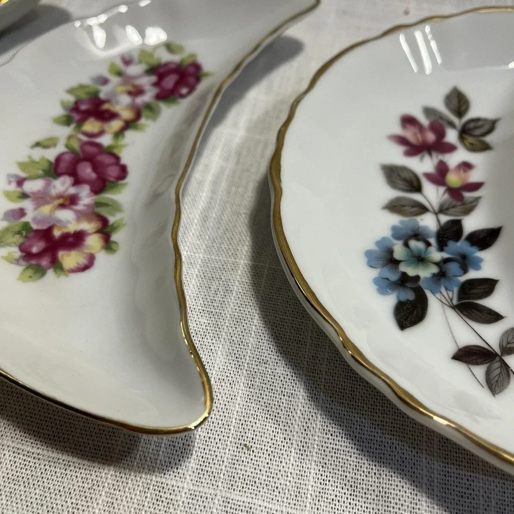 VTG  Chadwick Crescent Bone Dish With Floral Design, Gold Trim. Set Of 6